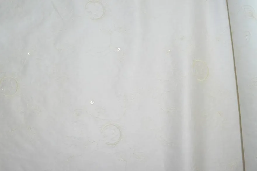 GABARDINE COTONE RICAMATO CON PAILLETTES