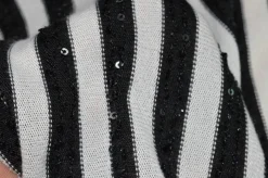 MAGLINA RIGATA BIANCO/NERO CON PAILLETTES CUCITE
