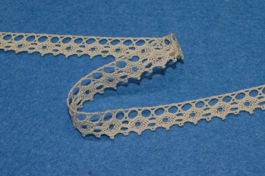 PIZZO COTONE ECRU' ALTEZZA 1 CM