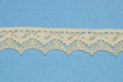 PIZZO COTONE FINALE PUNTA BIANCO E PANNA ALTEZZA 4.5 CM