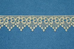 PIZZO MACRAME FIOCCO PANNA ALTEZZA 3.5 CM
