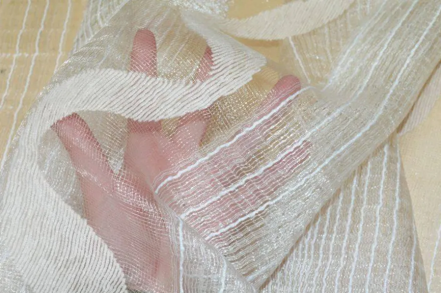 SCAMPOLO ORGANZA AVORIO CON INSERTO CINIGLIA