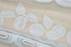 TENDINO BIANCO RICAMATO CON FANTASIA FRUTTA
