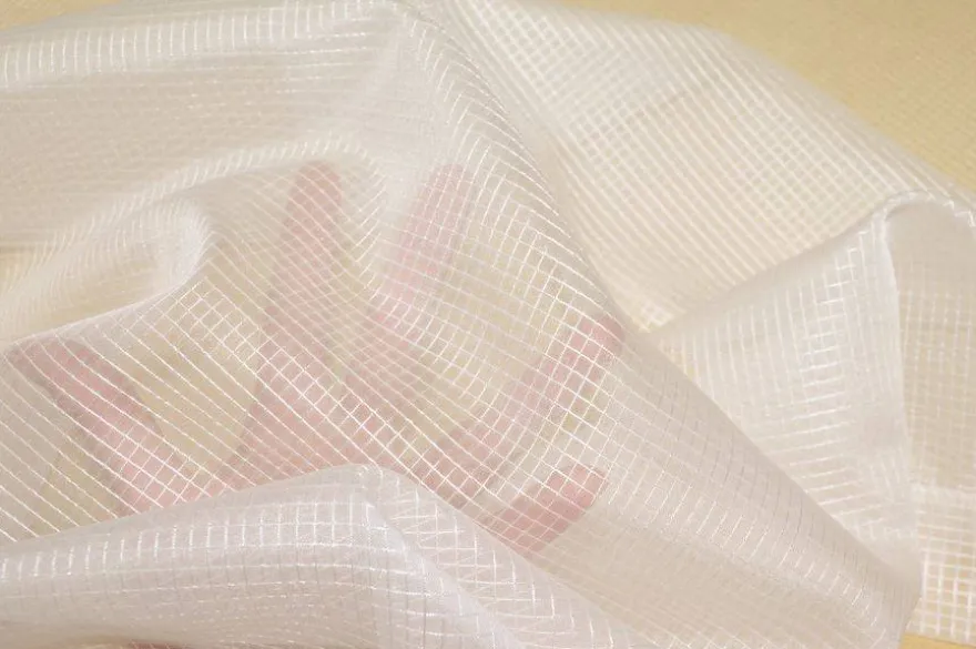 TENDINO ORGANZA QUADRETTO BIANCO
