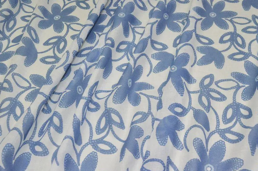 TESSUTO BATISTA PURO COTONE DISEGNO BIANCO E AZZURRO