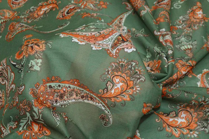 TESSUTO BATISTA PURO COTONE DISEGNO CASHMERE ARANCIO E VERDE