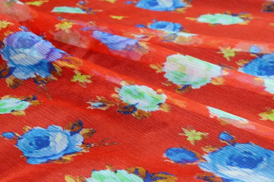 TESSUTO CHIFFON PURA SETA EFFETTO CREPON ROSSO