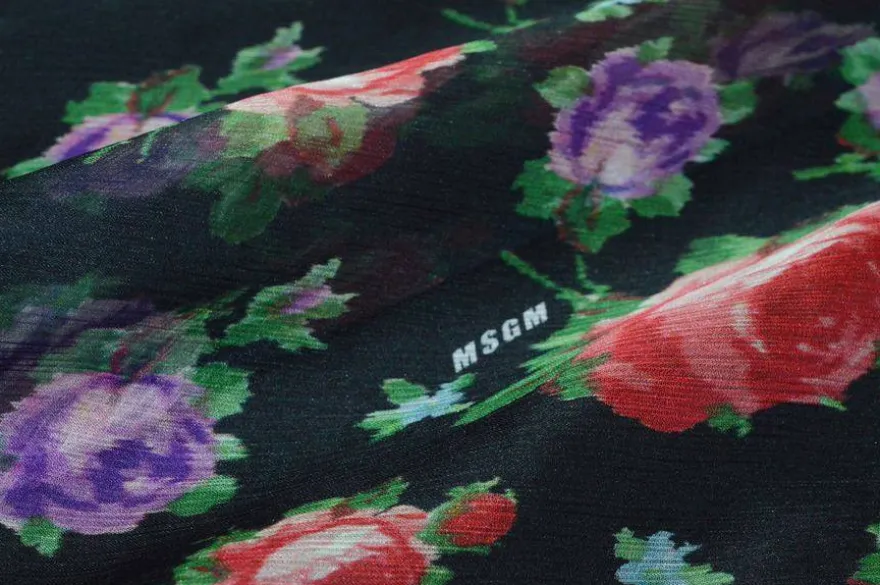 TESSUTO CHIFFON PURA SETA EFFETTO CREPON NERO