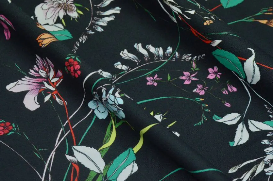 TESSUTO COTONE STRETCH FANTASIA FIORE FONDO NERO