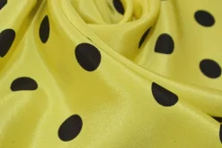 TESSUTO CREPE DE CHINE PURA SETA POIS NERO FONDO GIALLO