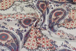 TESSUTO CREPON DISEGNO CASHMERE BIANCO E BLU