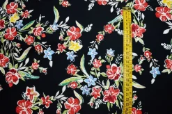 TESSUTO GABARDINE FANTASIA FLOREALE FONDO NERO 207