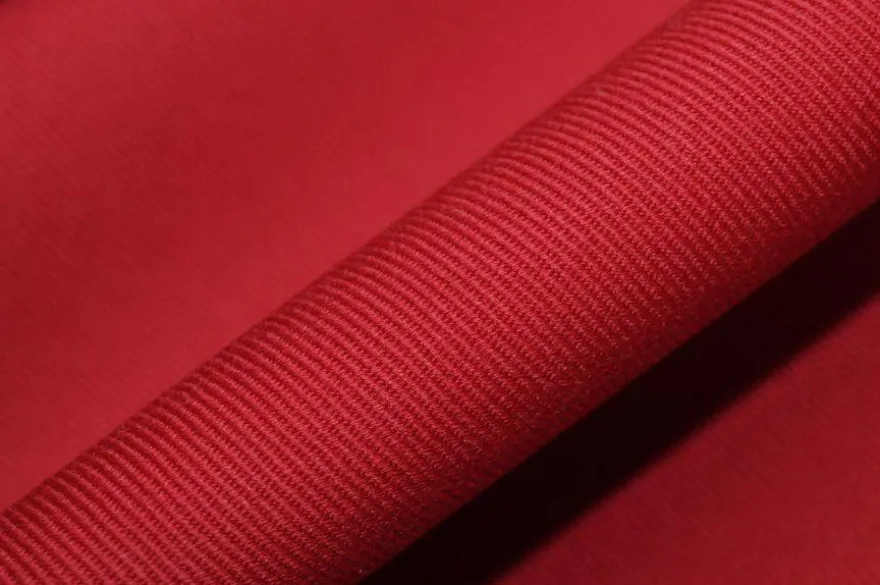 TESSUTO GABARDINE PURA LANA ROSSA