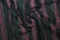 TESSUTO JERSEY NERO A RIGHE COLOR PRUGNA