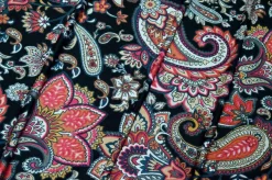 TESSUTO MAGLINA IN VISCOSA FANTASIA CASHMERE FONDO NERO