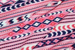 TESSUTO MAGLINA VISCOSA FANTASIA GEOMETRICA ROSA