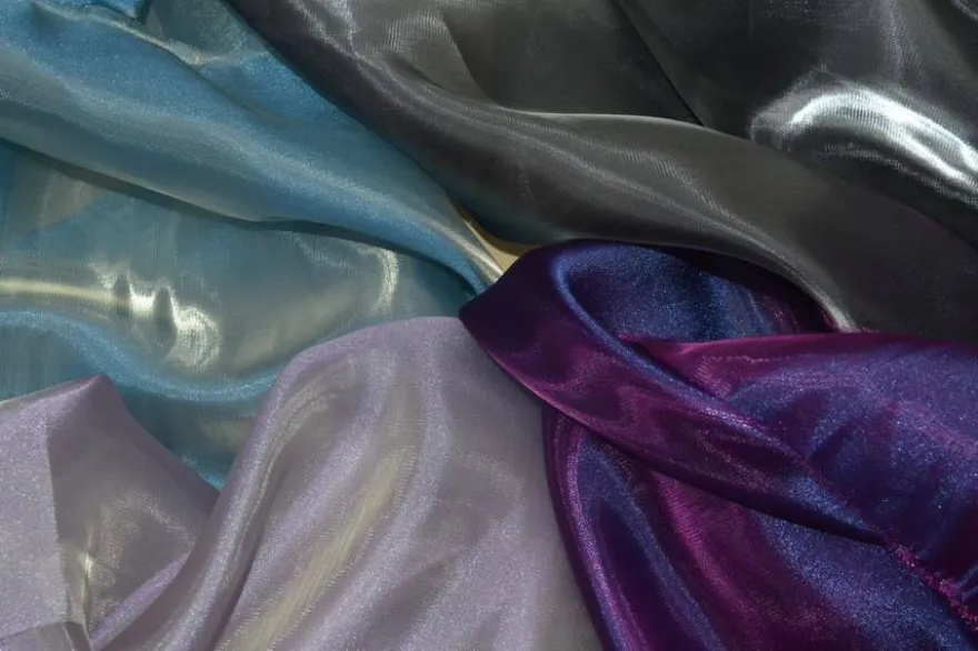 TESSUTO ORGANZA CANGIANTE EFFETTO ACQUA