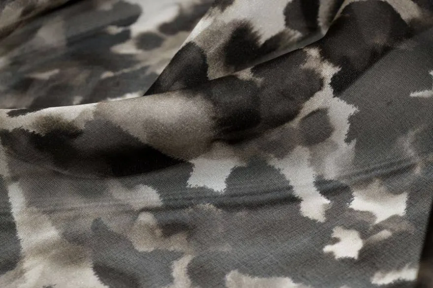 TESSUTO ORGANZA PURA SETA FANTASIA CAMOUFLAGE BIANCO NERO