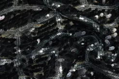 TESSUTO PAILLETTES NERO/ARGENTO CUCITE FANTASIA GEOMETRICA