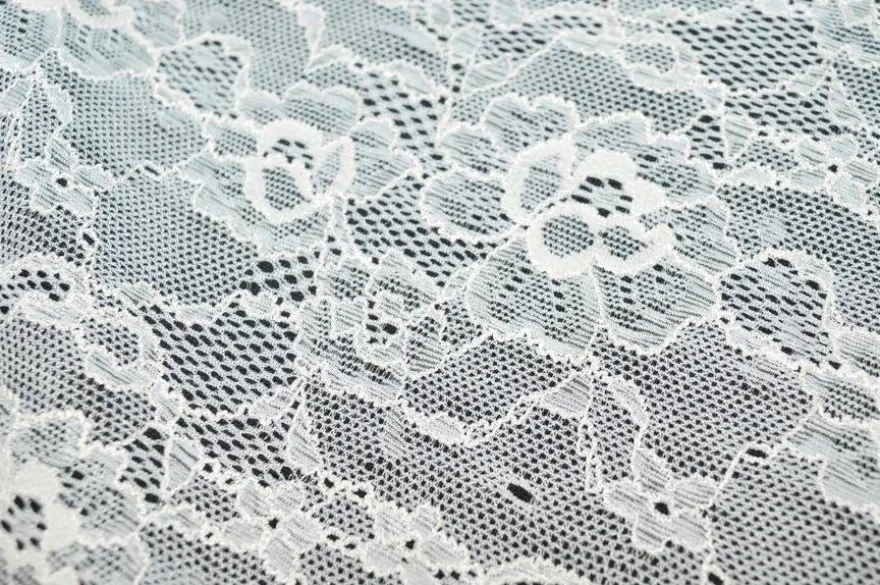 TESSUTO PIZZO JERSEY BIANCO E NERO