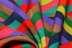 TESSUTO PURA VISCOSA FANTASIA GEOMETRICA