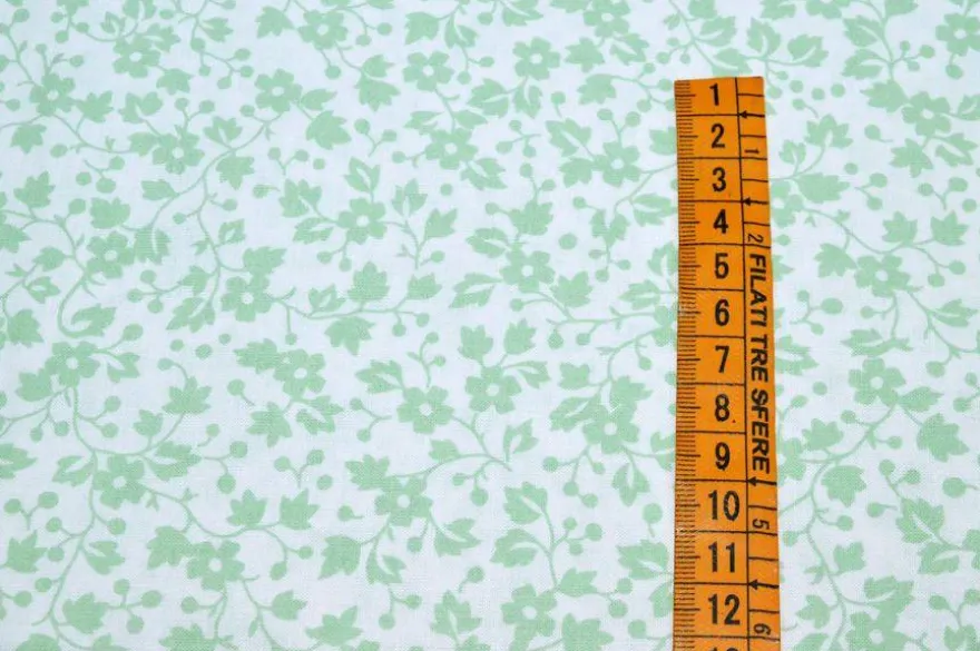 TESSUTO PURO COTONE FANTASIE PATCHWORK ABBINATE VERDE