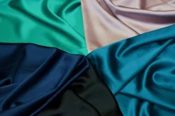 TESSUTO RASO STRETCH UNITI
