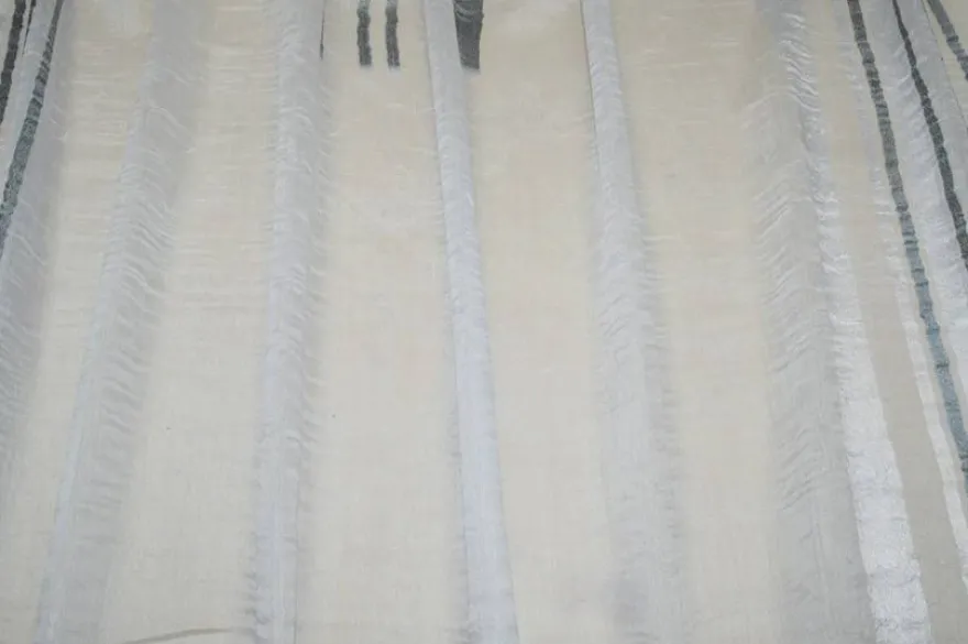TESSUTO TENDA CON INSERTI GEOMETRICI GRIGI
