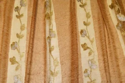 TESSUTO TENDA ESTER ORGANZA ARANCIO CON FIORE FILL COUPE