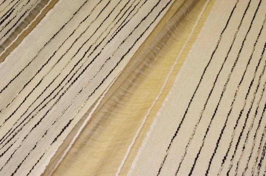 TESSUTO TENDA ORGANZA BEIGE CON RICAMO NERO
