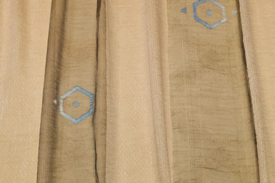 TESSUTO TENDA ORGANZA BEIGE CON RICAMO GEOMETRICO AZZURRO