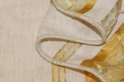 TESSUTO TENDA ORGANZA CON DETTAGLIO ORO CENTRALE