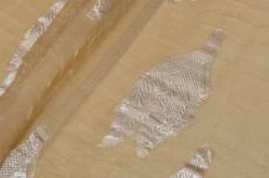 TESSUTO TENDA ORGANZA STROPICCIATA GIALLO ORO CON APPLICAZIONI