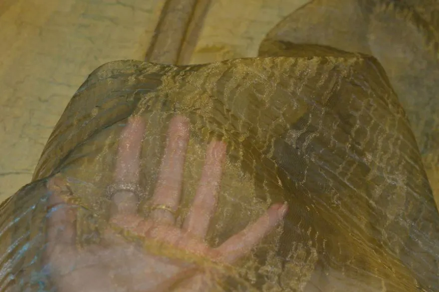 TESSUTO TENDA ORGANZA STROPICCIATA SFUMATO GIALLO E BLU