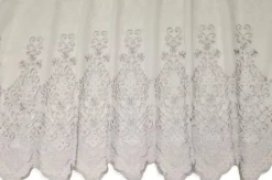 TESSUTO TENDA RICAMO IN RILIEVO BIANCO/GRIGIO