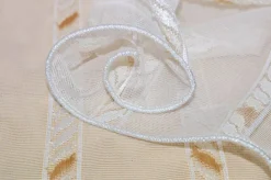 TESSUTO TENDA TULLE CON RIGA VERTICALE