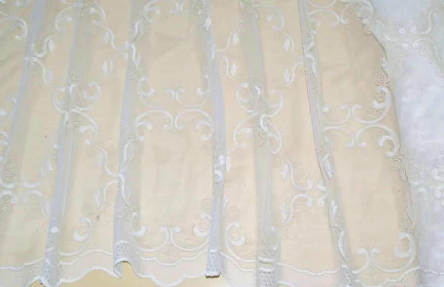 TESSUTO TENDA TULLE RICAMATO PANNA