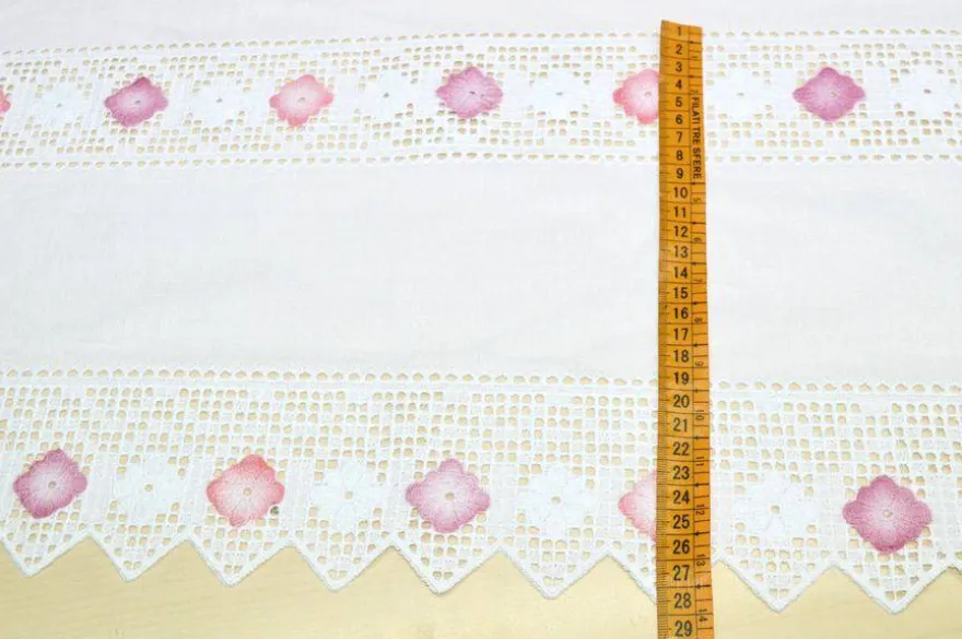 TESSUTO TENDINO CON INCASSI PIZZO FIORELLINO ROSA