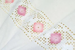 TESSUTO TENDINO CON INCASSI PIZZO FIORELLINO ROSA